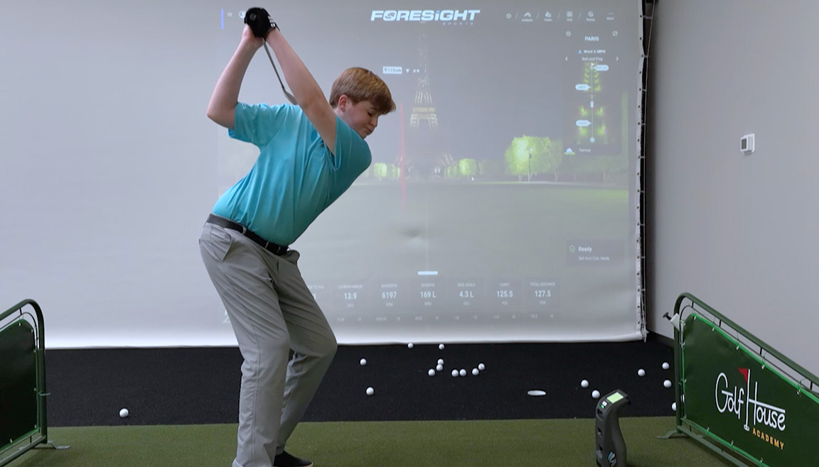 Foresight simulator bay at Golf House Academy